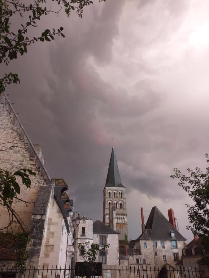 La Cour Du Chateau La Charité-sur-Loire Exteriér fotografie
